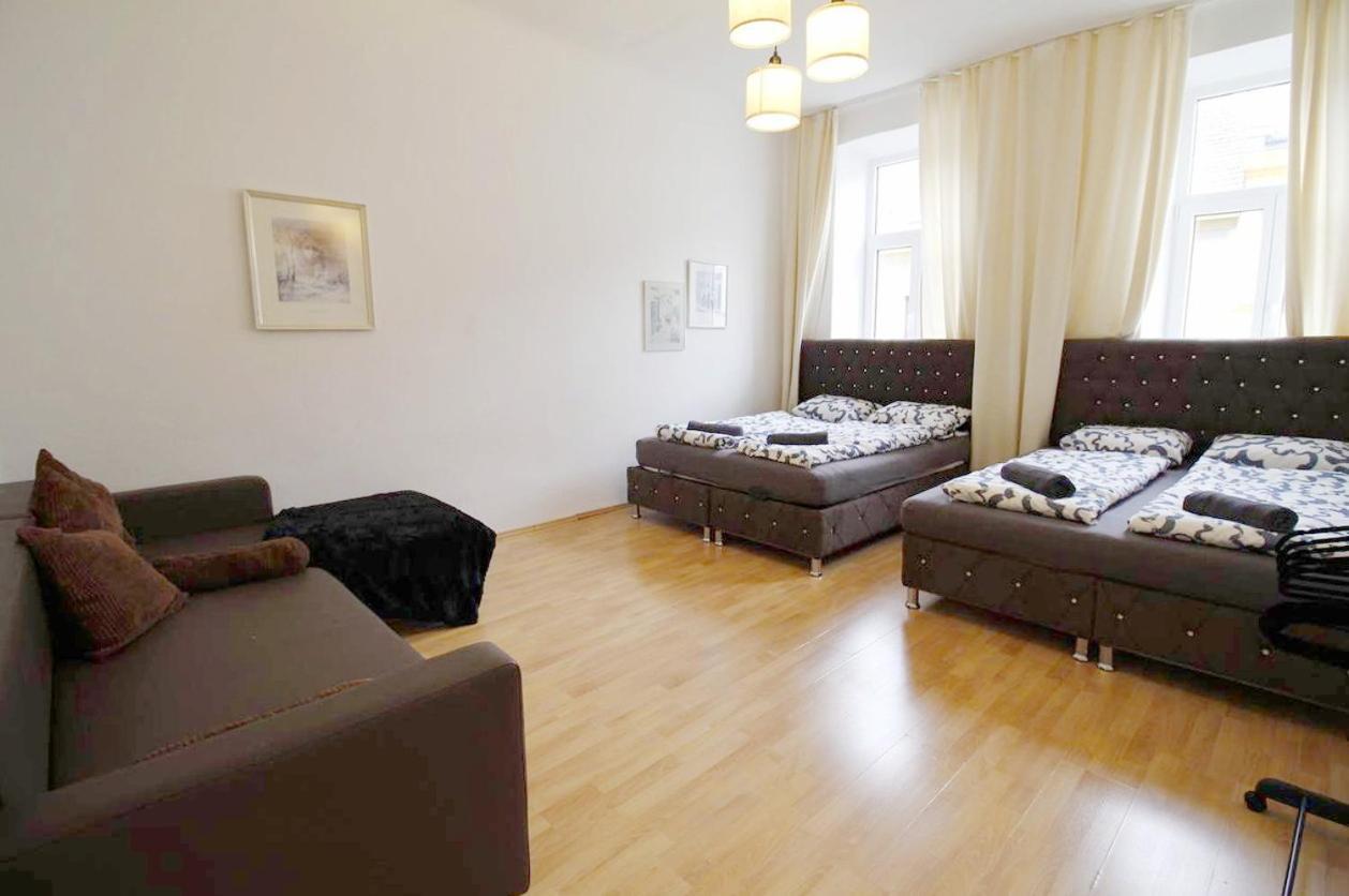 Comfortable Rooms Near Schoenbrunn Palace Vienna Exterior photo