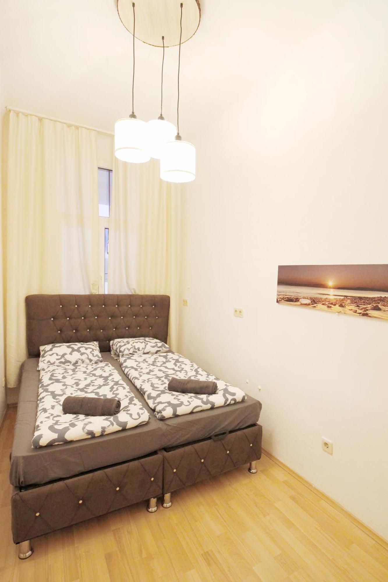 Comfortable Rooms Near Schoenbrunn Palace Vienna Exterior photo