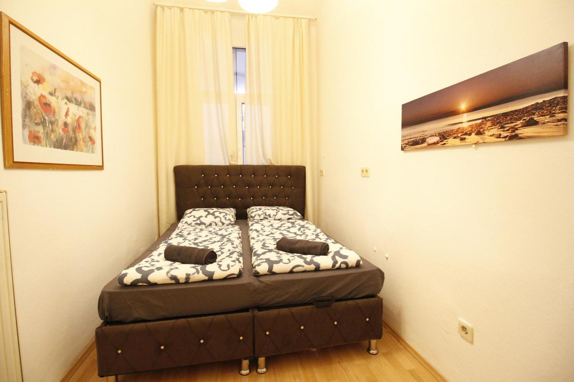 Comfortable Rooms Near Schoenbrunn Palace Vienna Exterior photo